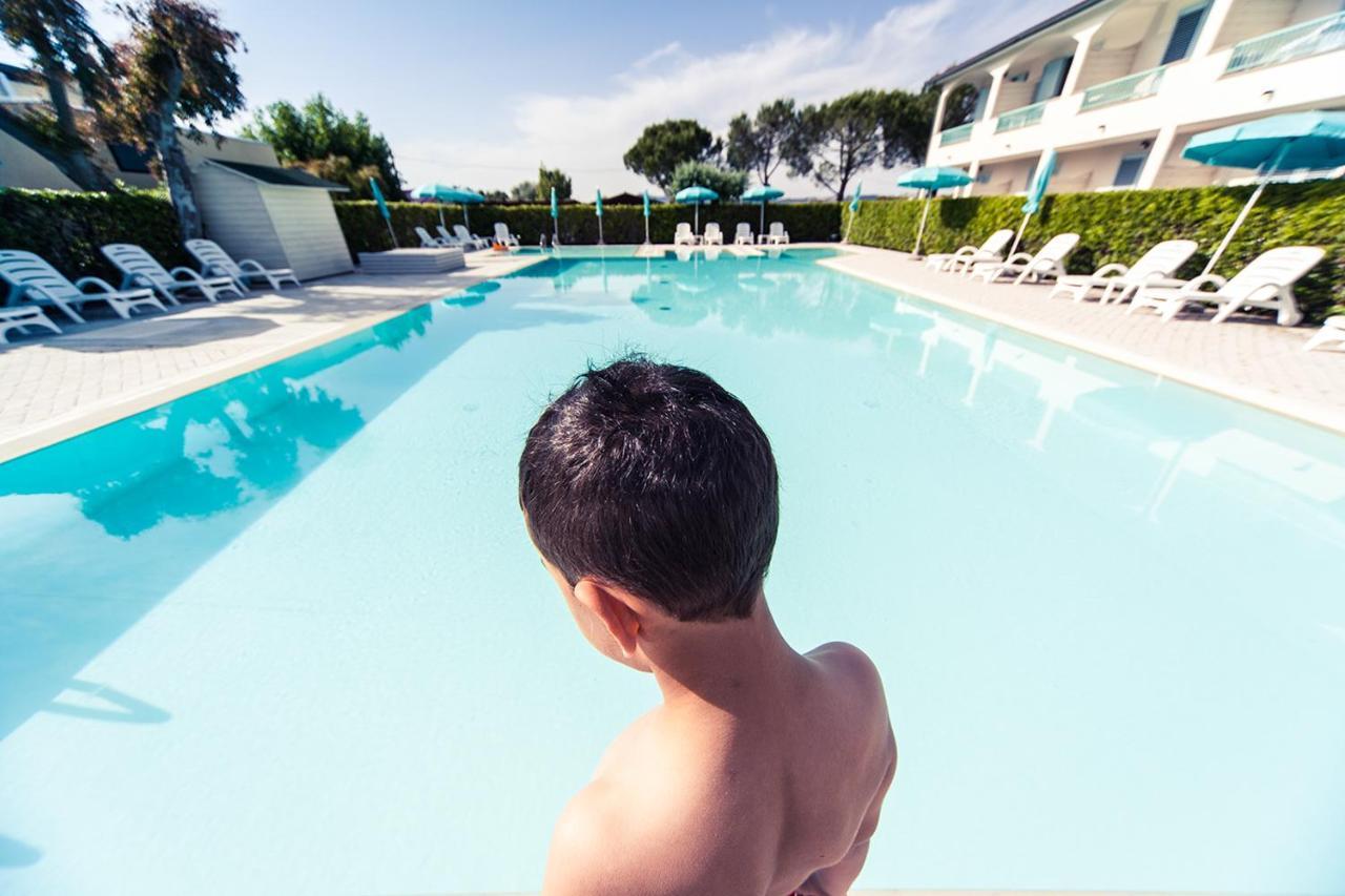 Hotel Residence La Ventola Вада Екстер'єр фото